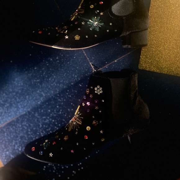 BETSEY JOHNSON LMTD STAR BEJEWELED ANKLE Boots - Picture 12 of 14